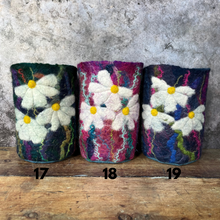 Felt vase - medium