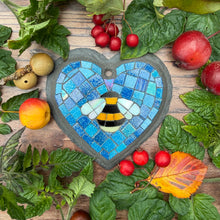 Mosaic hearts - outdoor