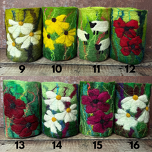 Felt vase - medium