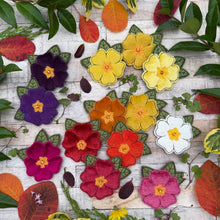 Primrose brooch