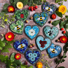 Mosaic hearts - outdoor